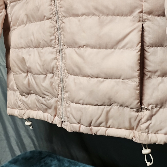 Levi's Retro Sepia Rose Packable Down Puffer Coat size Medium - Picture 4 of 13
